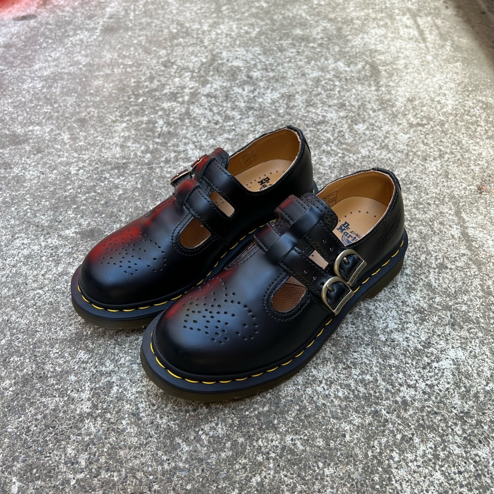 Dr Martens 8065 Smooth Leather Mary Jane Shoes